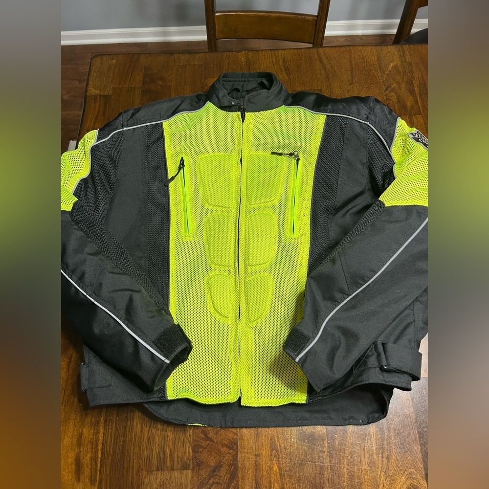 Viking Motorcycle Warlock Mesh Jacket Size XL NWOT Elbow Chest Back Padding